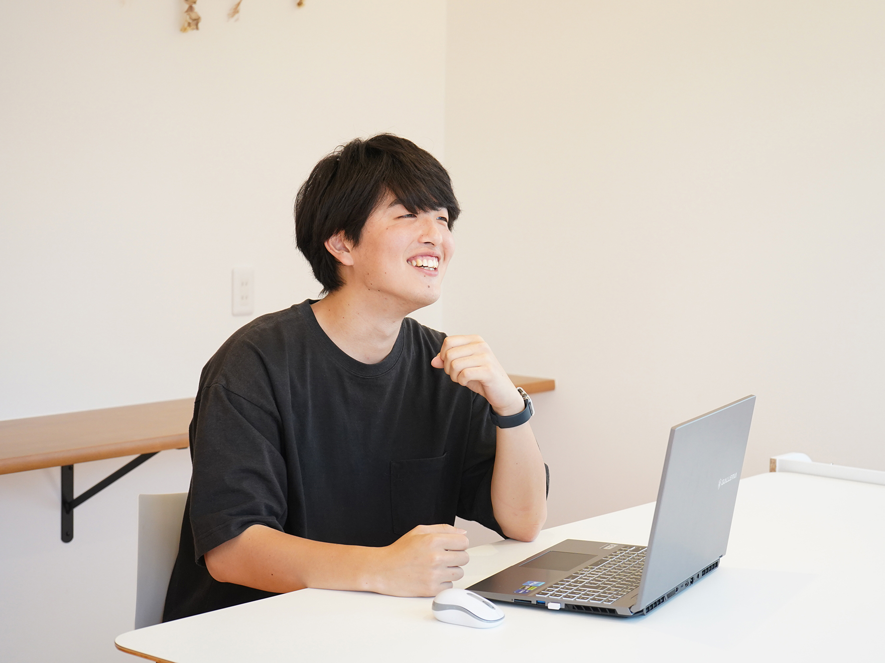 スタッフ紹介